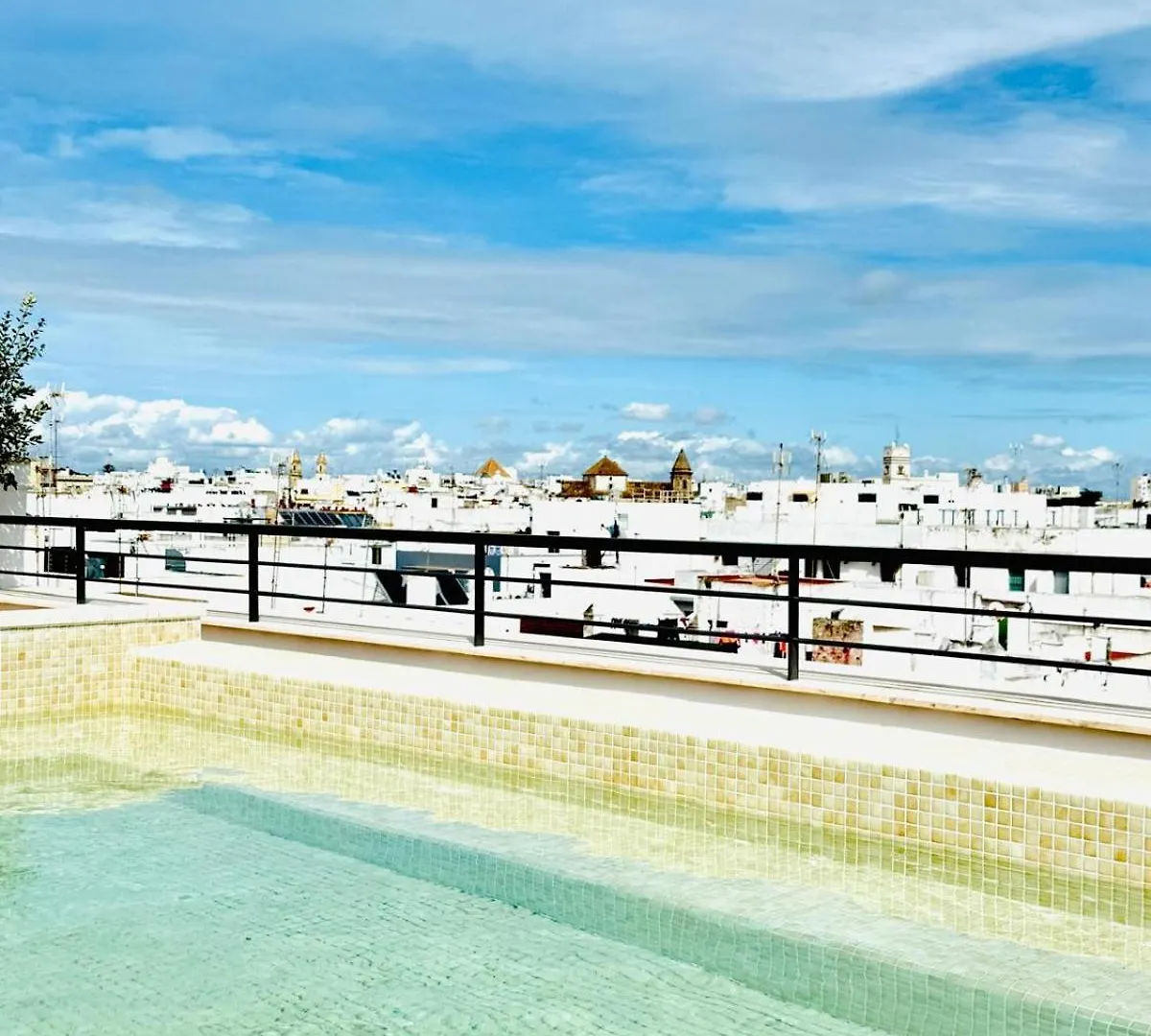 ***  La Caleta Qe Hotels Cadiz Spain