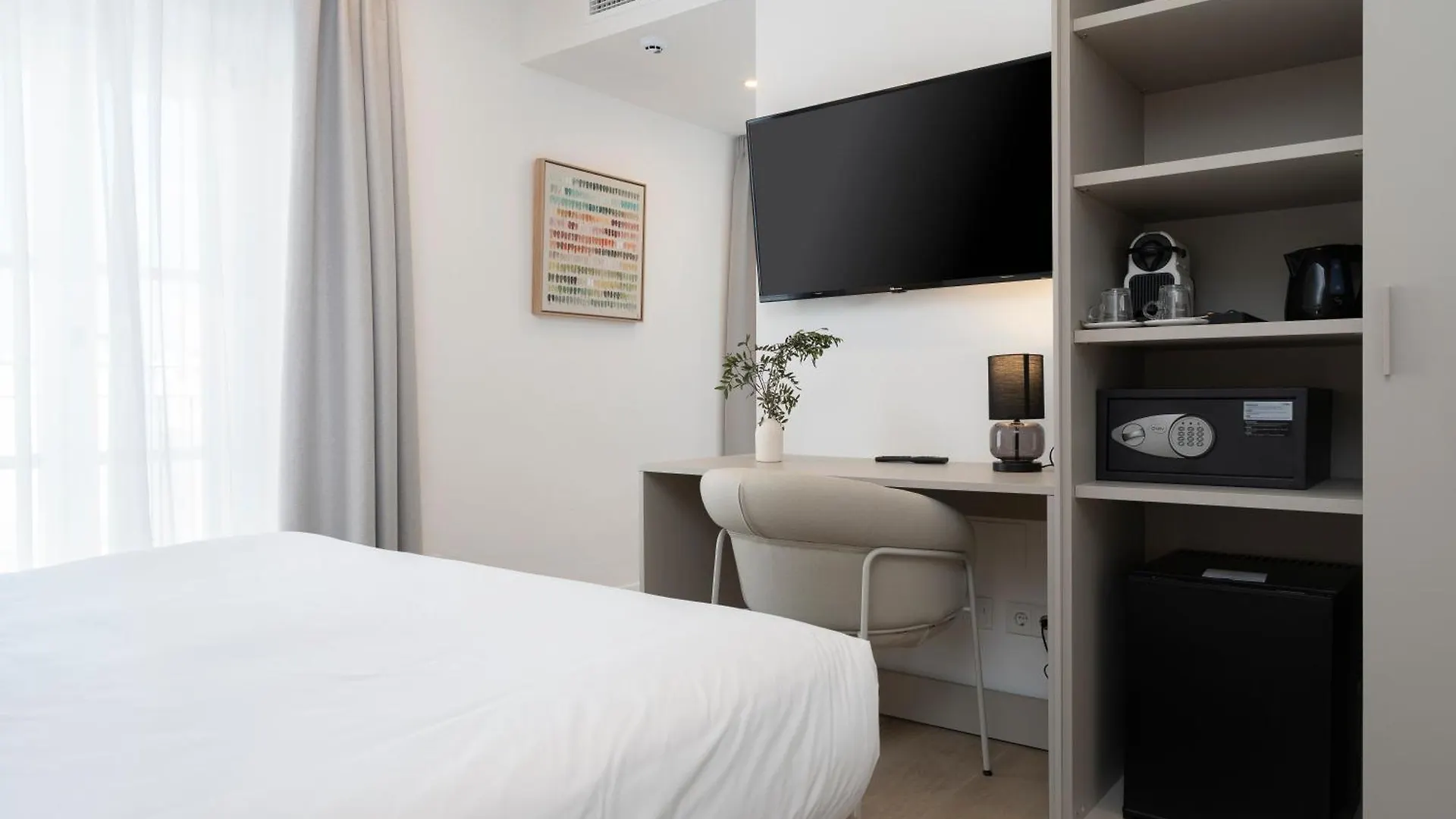 La Caleta Qe Hotels Cadiz Spain